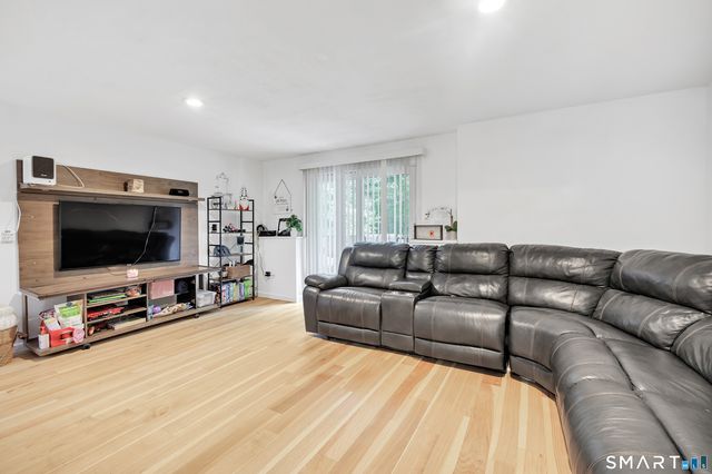 110 Bart Road, Monroe, CT 06468
