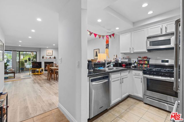 1633 S Bentley Avenue 103, Los Angeles, CA 90025
