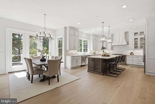 1436 LAYMAN ST, Mclean, VA 22101