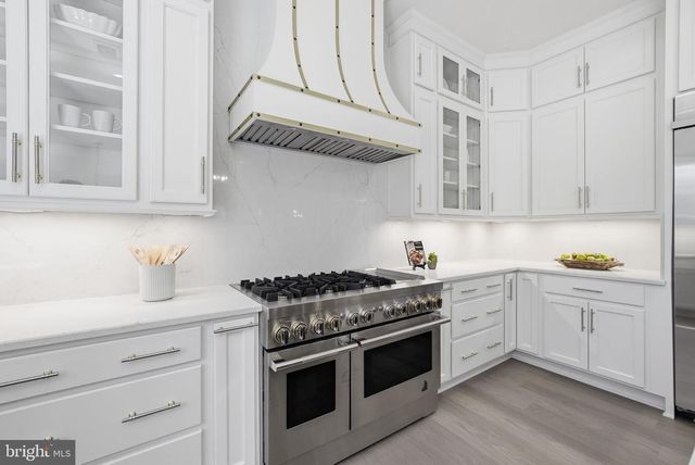 1436 LAYMAN ST, Mclean, VA 22101
