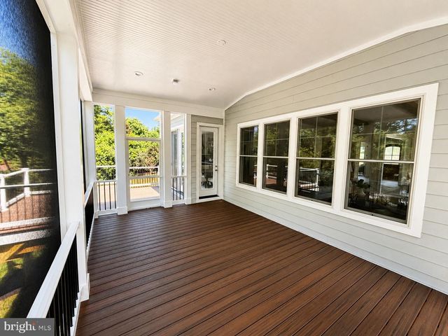 1436 LAYMAN ST, Mclean, VA 22101
