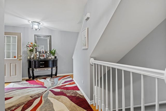 8261 Pecan Place, Frankfort, IL 60423