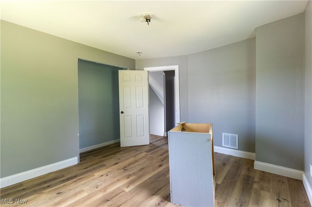 60 Steel Street, Youngstown, OH 44509