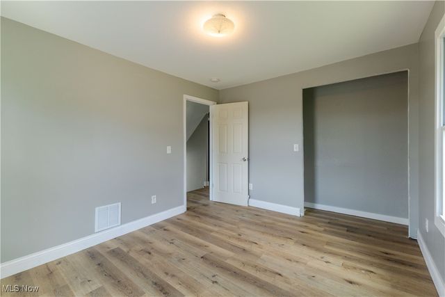 60 Steel Street, Youngstown, OH 44509