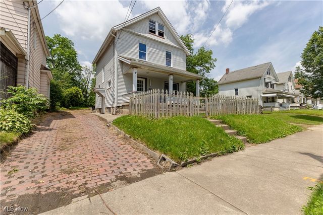 60 Steel Street, Youngstown, OH 44509