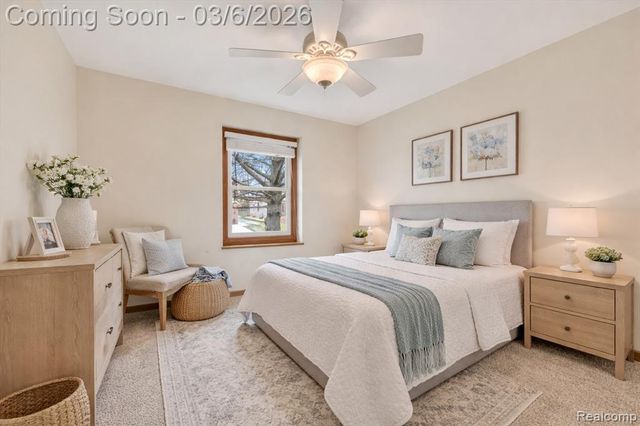 18464 Glengarry Drive, Livonia, MI 48152