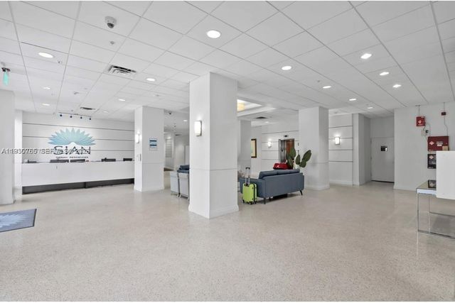 4001 S Ocean Dr 3R, Hollywood, FL 33019