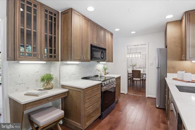103 SARATOGA WAY NE, Vienna, VA 22180