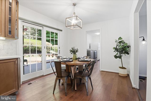 103 SARATOGA WAY NE, Vienna, VA 22180