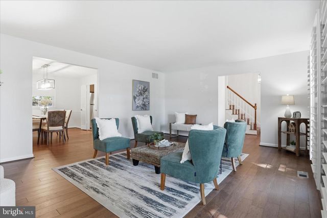 103 SARATOGA WAY NE, Vienna, VA 22180