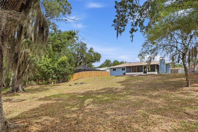 1114 ESTATEWOOD DRIVE, Brandon, FL 33510