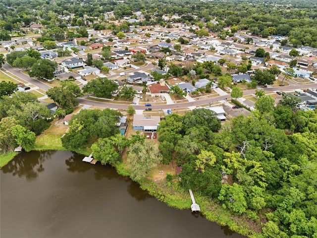 1114 ESTATEWOOD DRIVE, Brandon, FL 33510