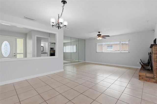 1114 ESTATEWOOD DRIVE, Brandon, FL 33510