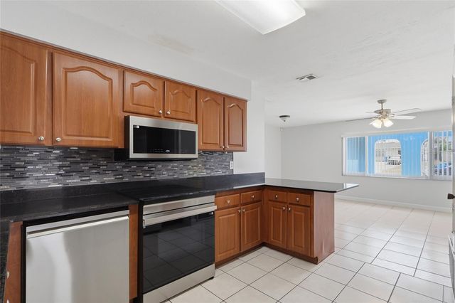 1114 ESTATEWOOD DRIVE, Brandon, FL 33510