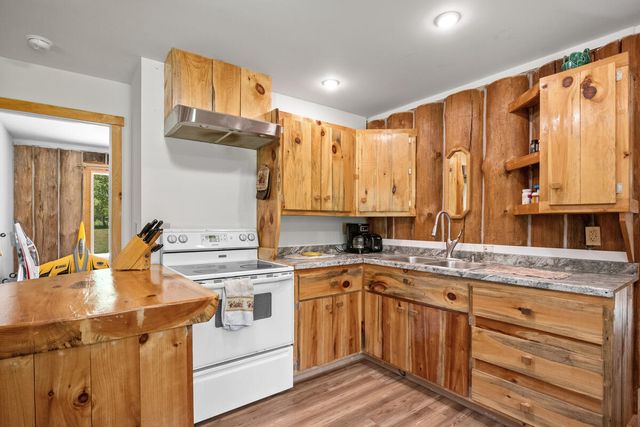 2538 S Van Wagoner Avenue, Denver Twp, MI 49421