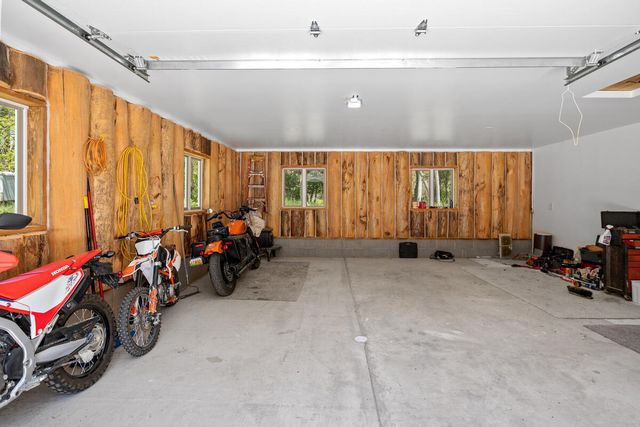 2538 S Van Wagoner Avenue, Denver Twp, MI 49421