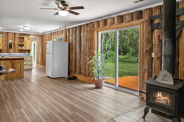 2538 S Van Wagoner Avenue, Denver Twp, MI 49421