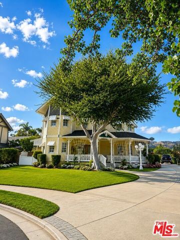 20501 Blairmoore Street, Chatsworth (los Angeles), CA 91311