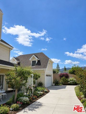 20501 Blairmoore Street, Chatsworth (los Angeles), CA 91311