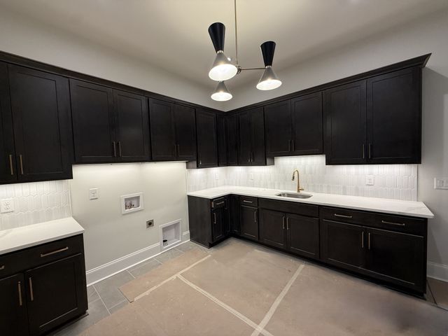 5721 Nola Dr, Arrington, TN 37014