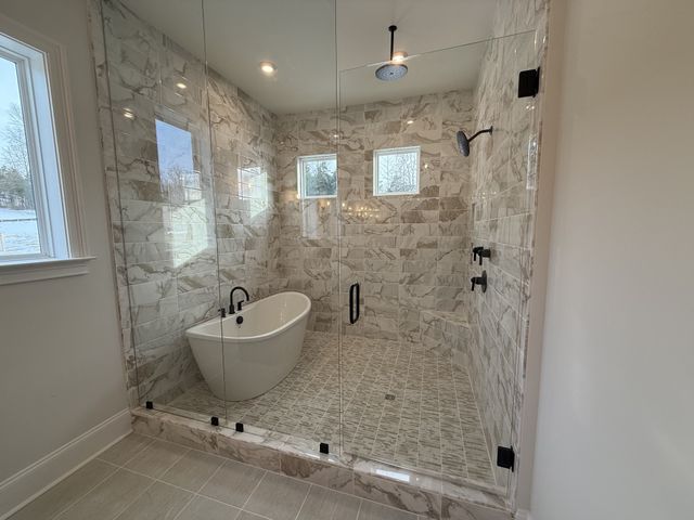 5721 Nola Dr, Arrington, TN 37014