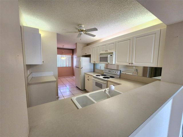 7763 Southampton Terrace 314, Tamarac, FL 33321