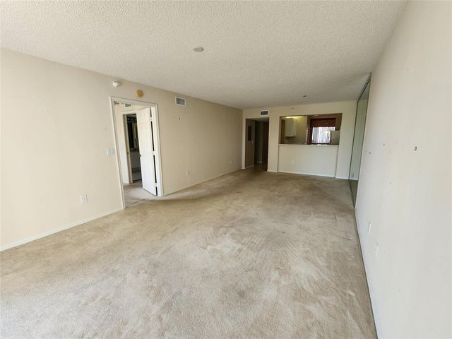 7763 Southampton Terrace 314, Tamarac, FL 33321