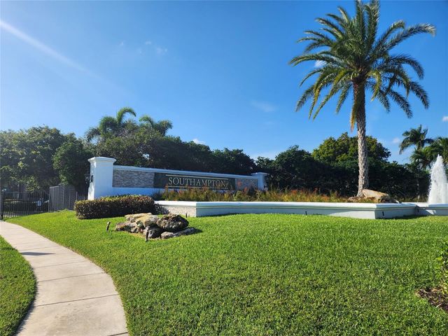 7763 Southampton Terrace 314, Tamarac, FL 33321