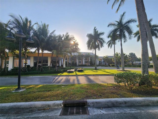7763 Southampton Terrace 314, Tamarac, FL 33321