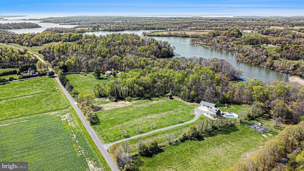 Image 22 of property listing at 721 KNIGHT ISLAND RD, Earleville, MD 21919