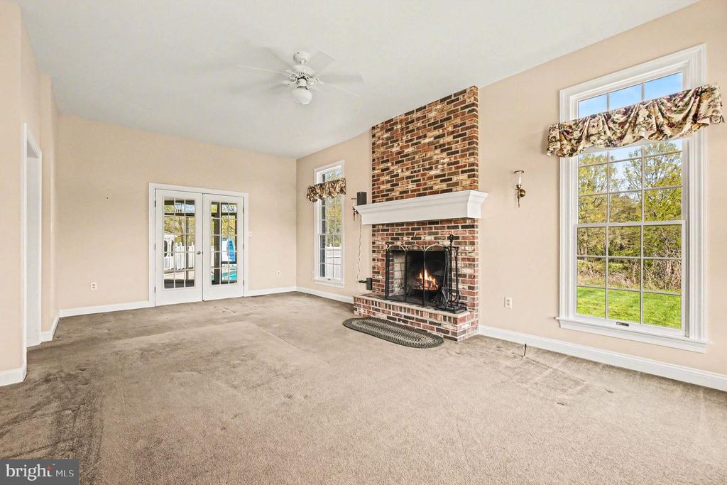 Image 30 of property listing at 721 KNIGHT ISLAND RD, Earleville, MD 21919