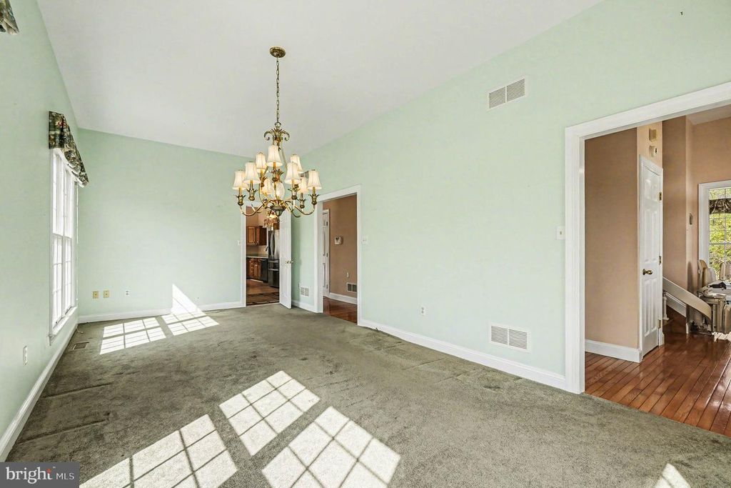 Image 33 of property listing at 721 KNIGHT ISLAND RD, Earleville, MD 21919