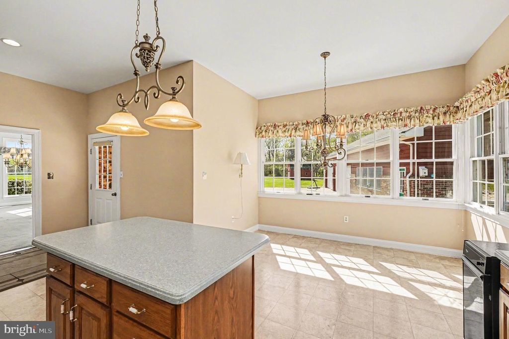 Image 37 of property listing at 721 KNIGHT ISLAND RD, Earleville, MD 21919