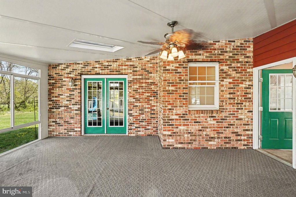 Image 43 of property listing at 721 KNIGHT ISLAND RD, Earleville, MD 21919