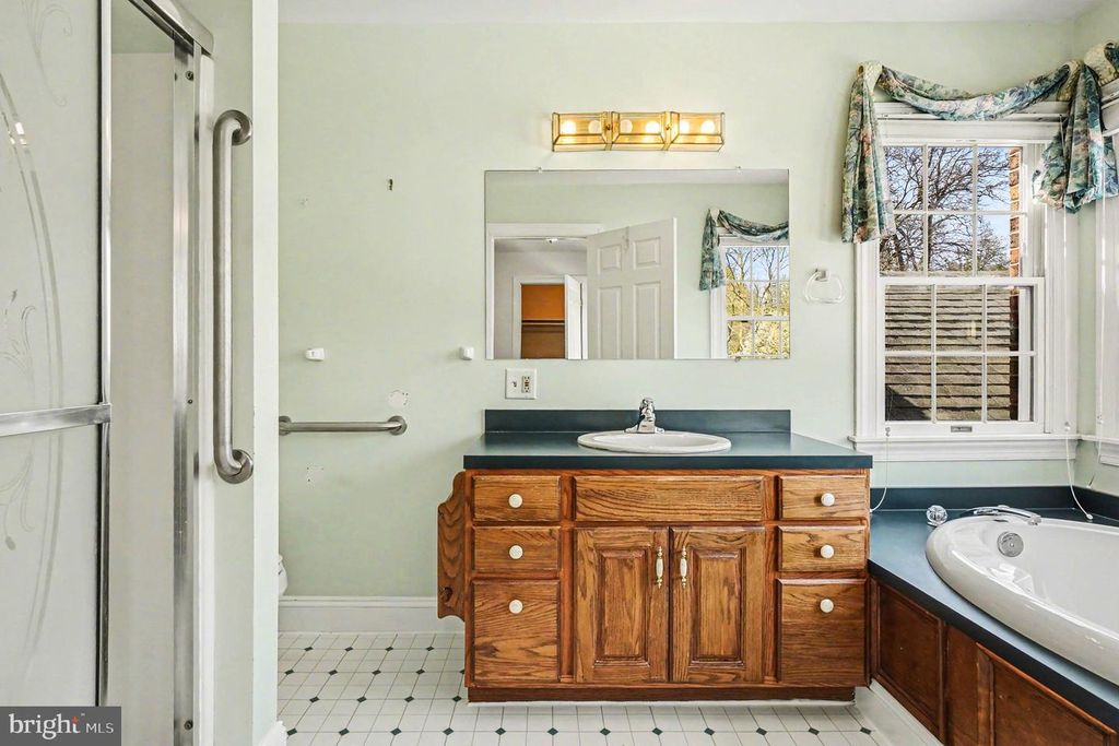 Image 48 of property listing at 721 KNIGHT ISLAND RD, Earleville, MD 21919