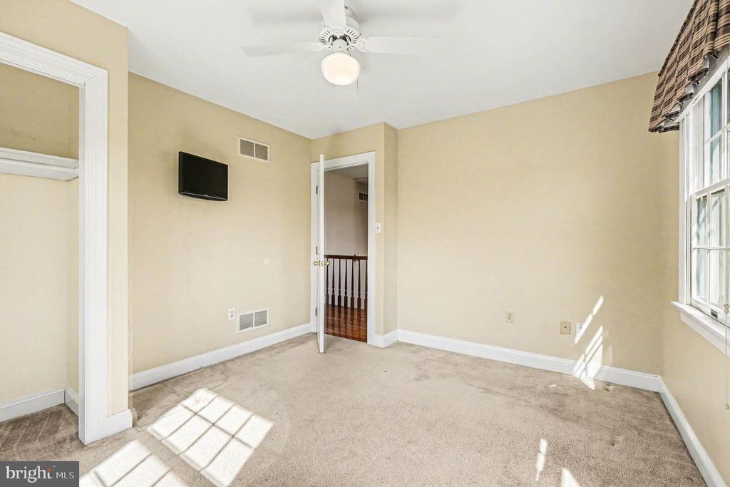 Image 52 of property listing at 721 KNIGHT ISLAND RD, Earleville, MD 21919