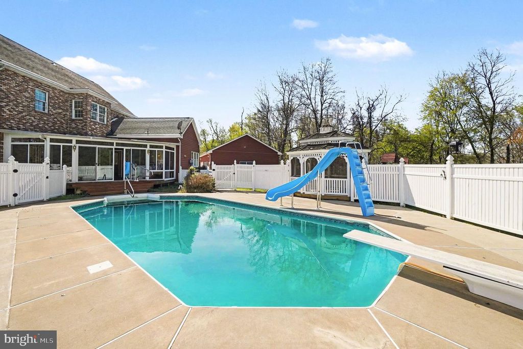 Image 64 of property listing at 721 KNIGHT ISLAND RD, Earleville, MD 21919