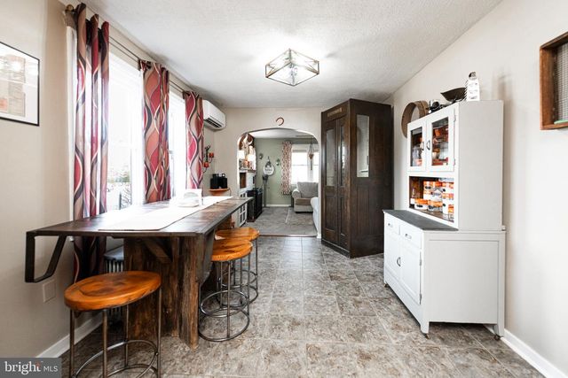 1062 W MEADOWBROOK RD, Pottstown, PA 19465