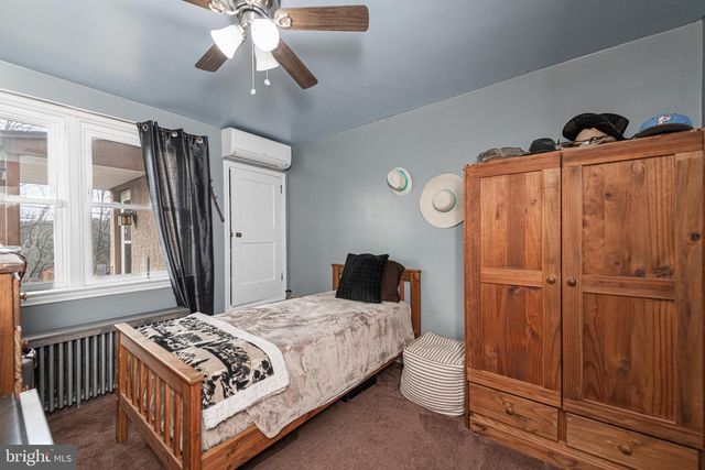 1062 W MEADOWBROOK RD, Pottstown, PA 19465