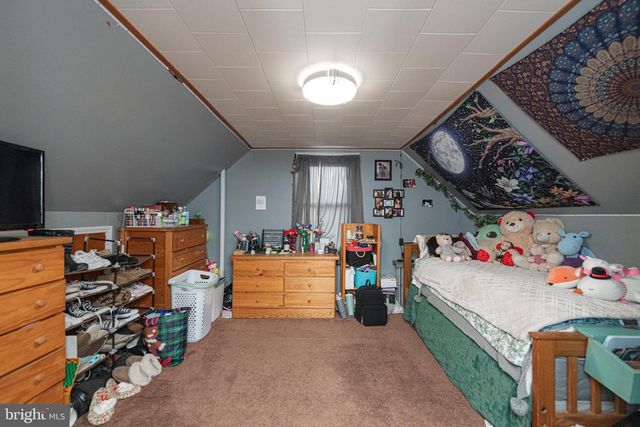 1062 W MEADOWBROOK RD, Pottstown, PA 19465