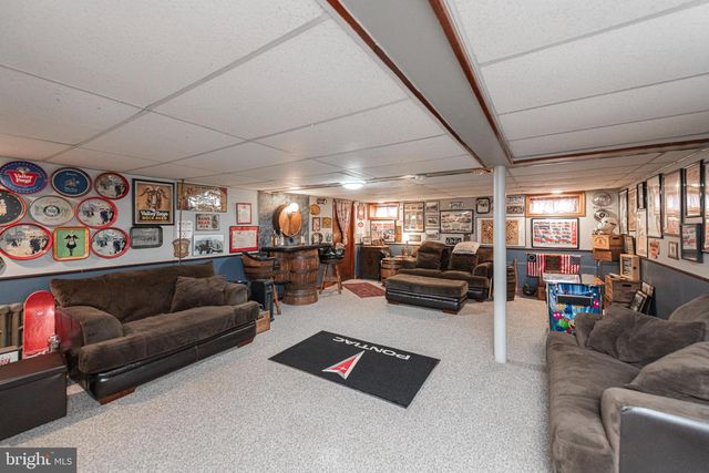 1062 W MEADOWBROOK RD, Pottstown, PA 19465