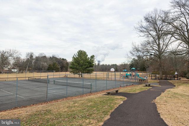 1062 W MEADOWBROOK RD, Pottstown, PA 19465