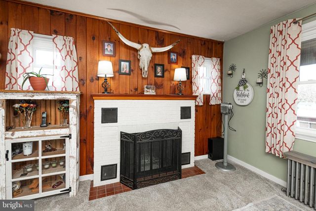 1062 W MEADOWBROOK RD, Pottstown, PA 19465