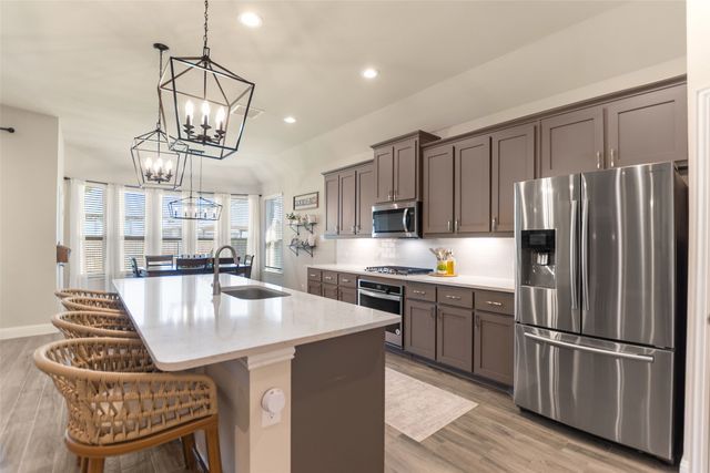 1215 Alderwood Drive, Justin, TX 76247