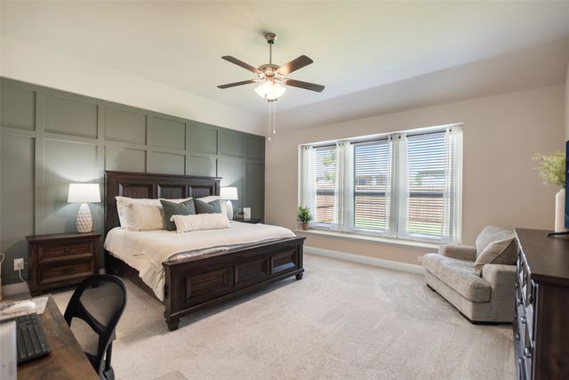 1215 Alderwood Drive, Justin, TX 76247