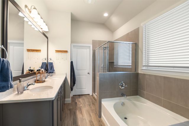 1215 Alderwood Drive, Justin, TX 76247
