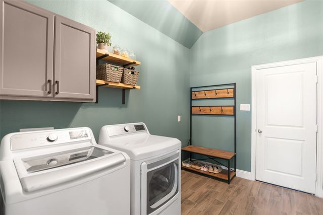 1215 Alderwood Drive, Justin, TX 76247