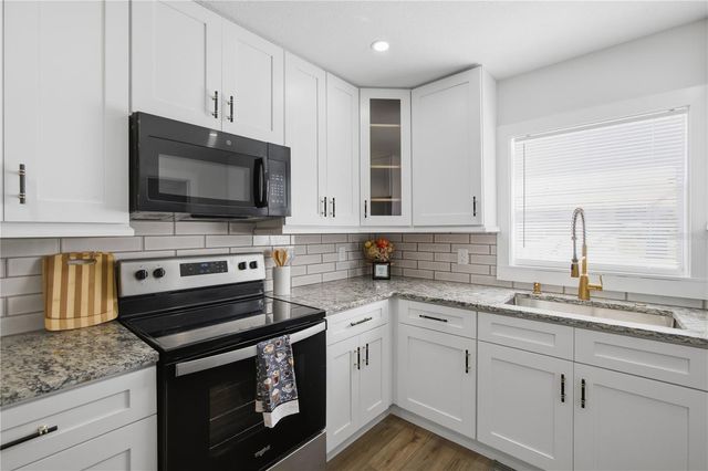 4606 E LINEBAUGH AVENUE, Tampa, FL 33617