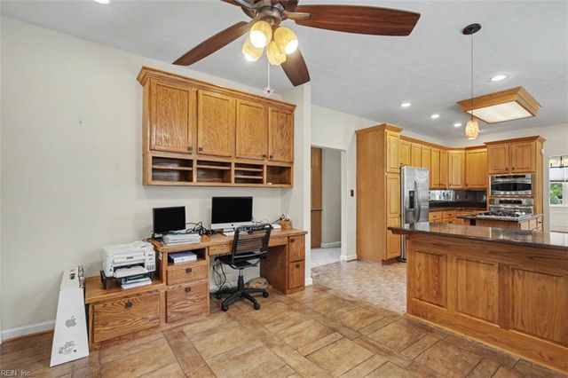 111 Leyland CT, Yorktown, VA 23693