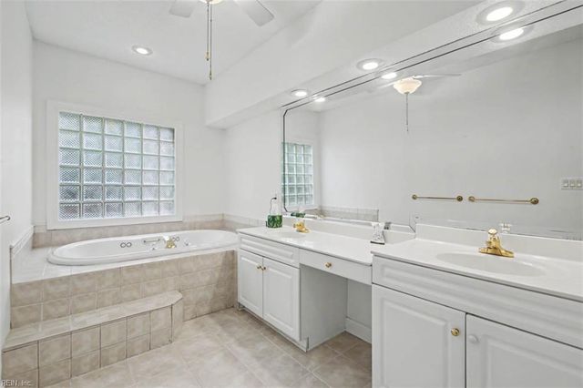 111 Leyland CT, Yorktown, VA 23693